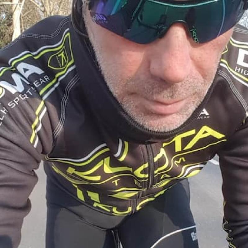 Fabbisogno calorico e proteico nel ciclismo